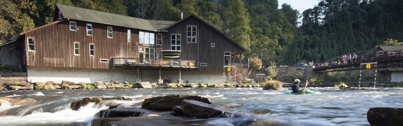 A Family Favorite Nantahala Outdoor Center in Bryson City, NC - HOOK 360°